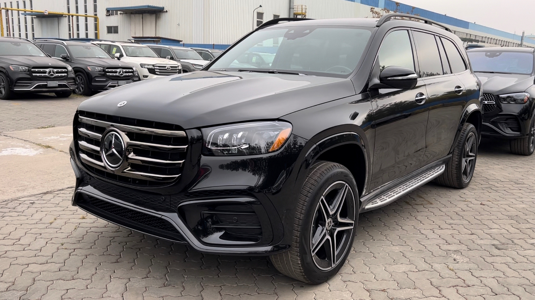 全新一代24款奔驰gls450