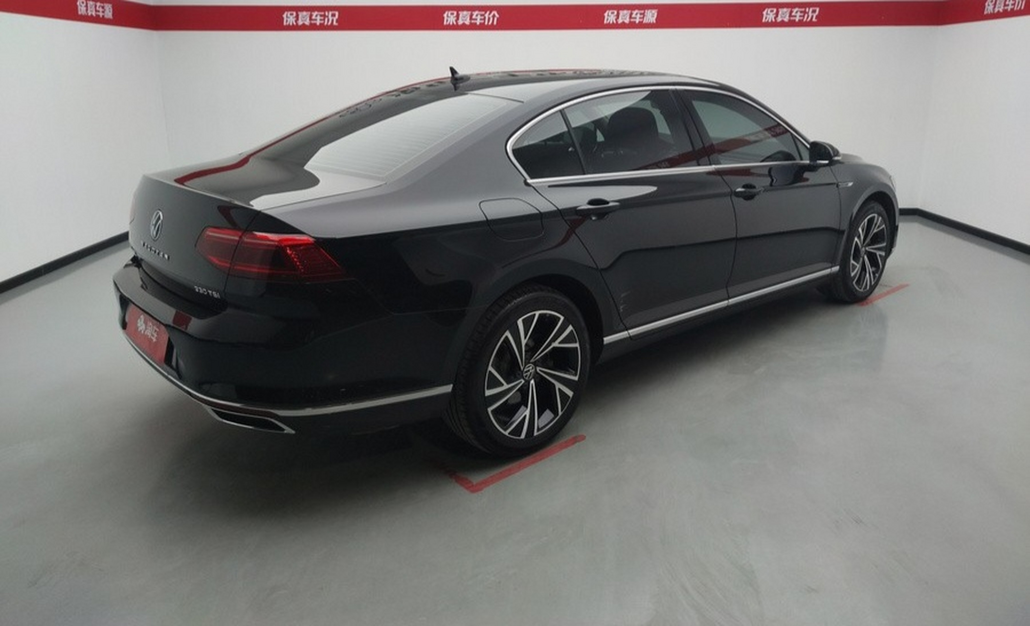 大众 大众迈腾 2021款 330tsi 30周年纪念型 2022年上牌 2.12万公里