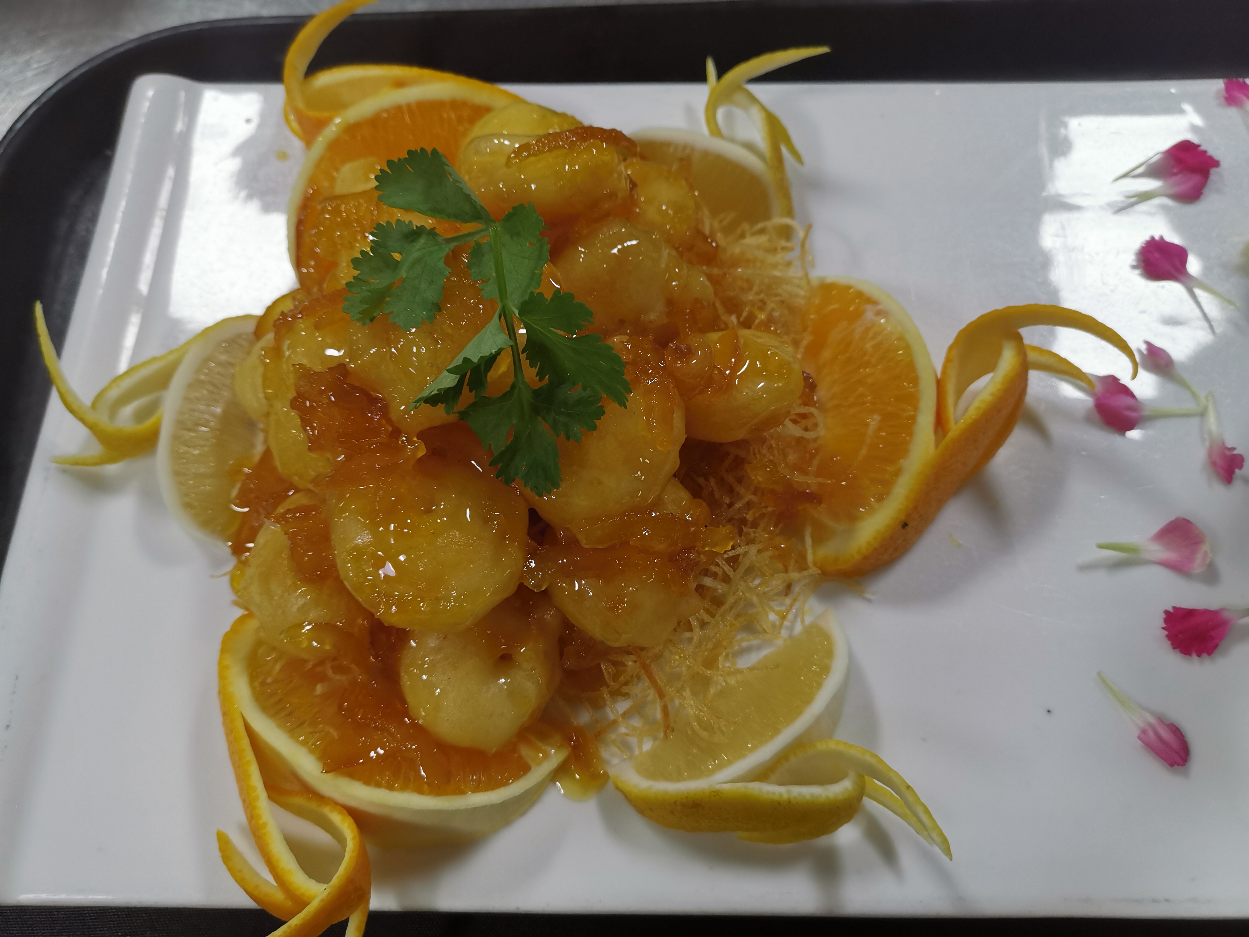 时间不会回头,生活没有如果,在所有的不确定里,好