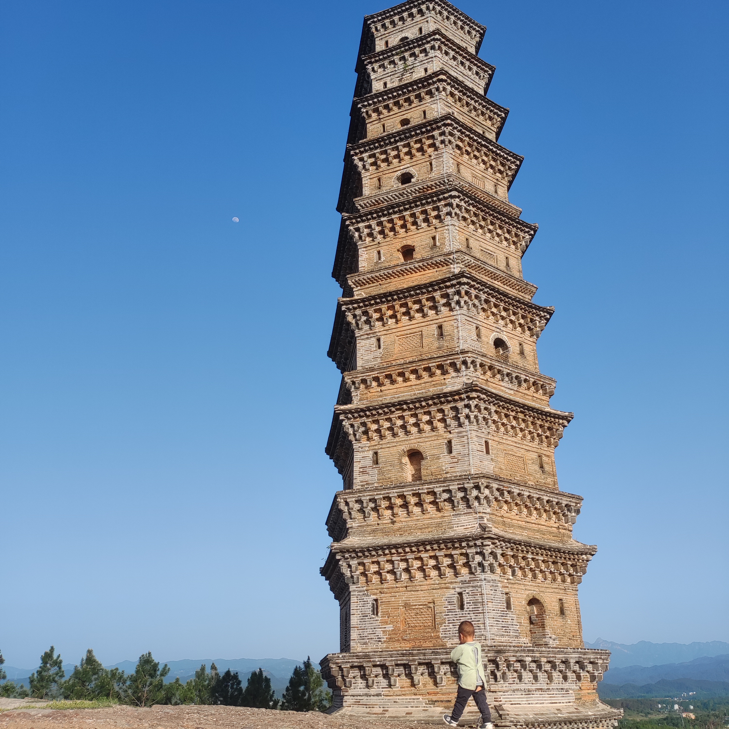 塔寺峪九龙寺图片