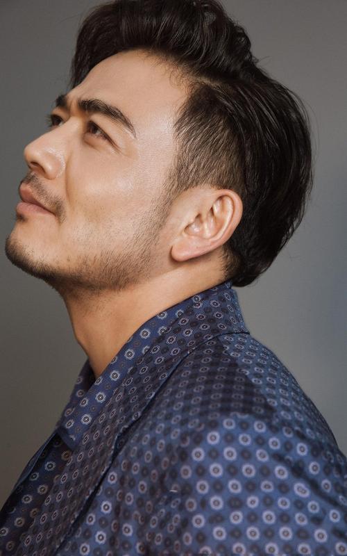 现代影视汉子男艺人杨乐,张博,赵达,三位霸道总裁!