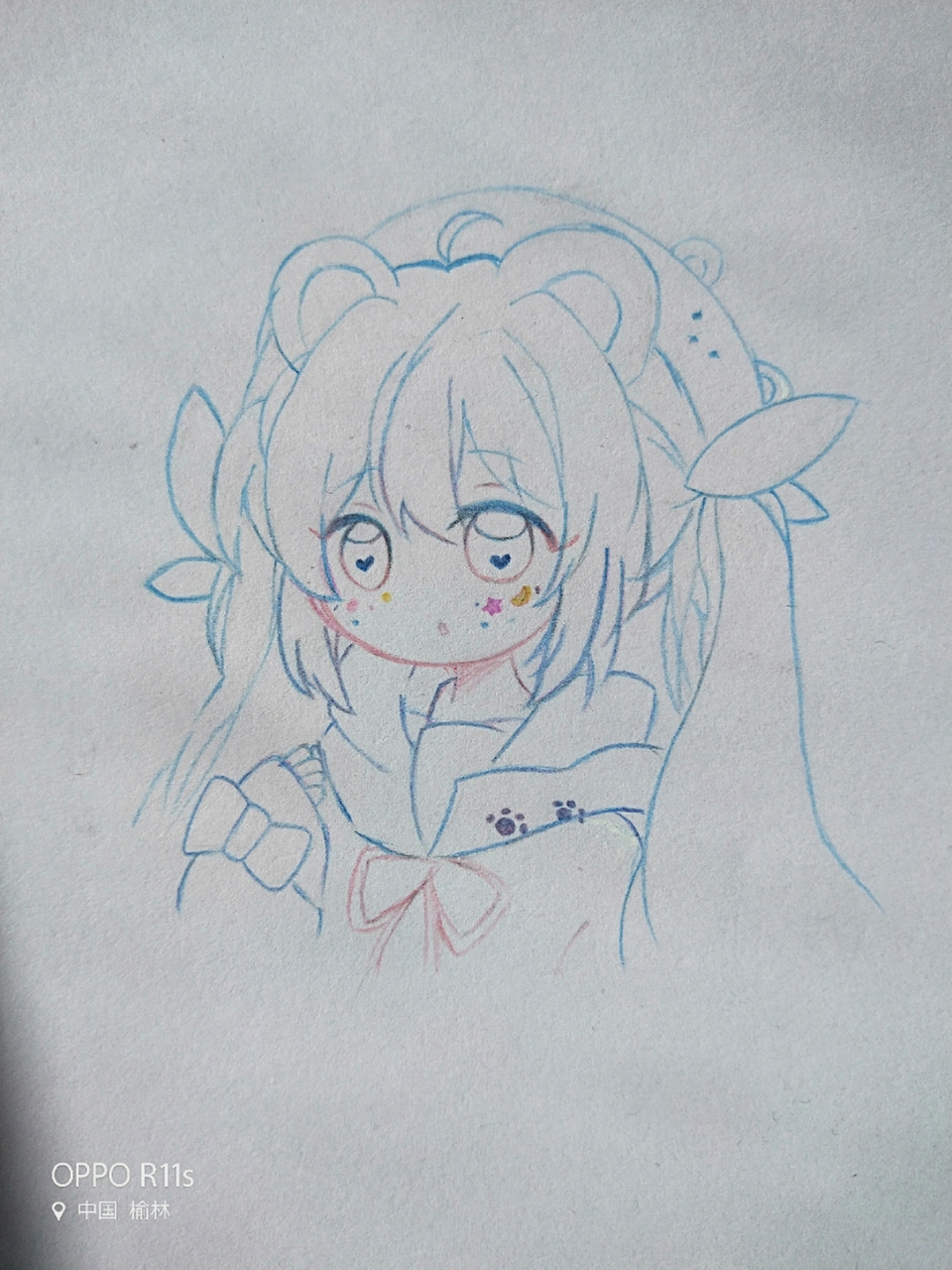 送的本子画彩铅比较好看