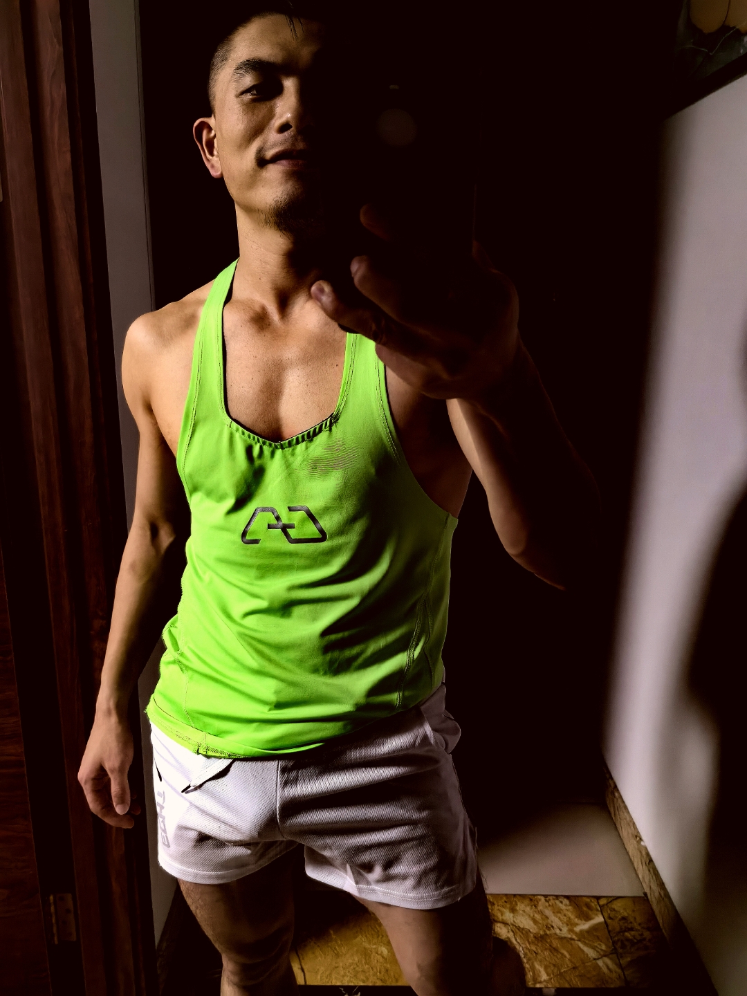 你怎么看?#腹肌# #大叔# #健身# #肌肉