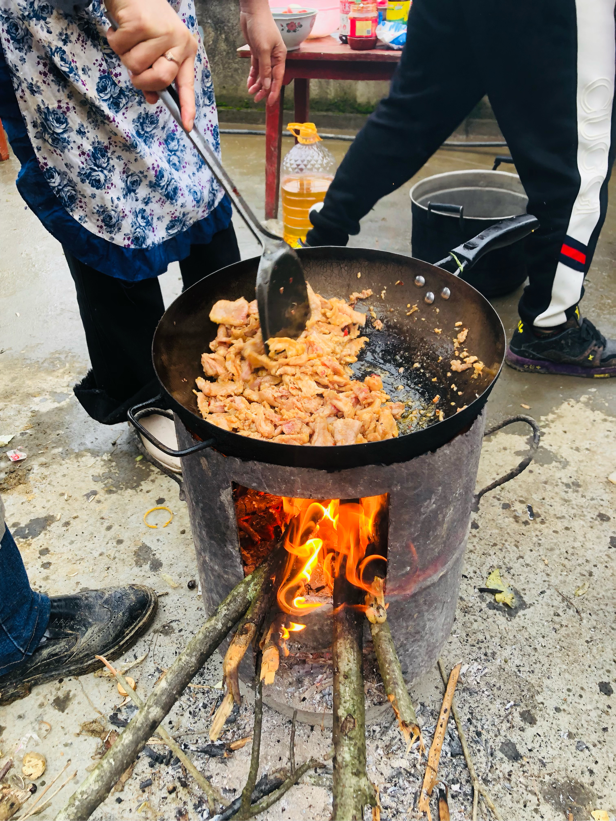 农村杀猪饭图片图片