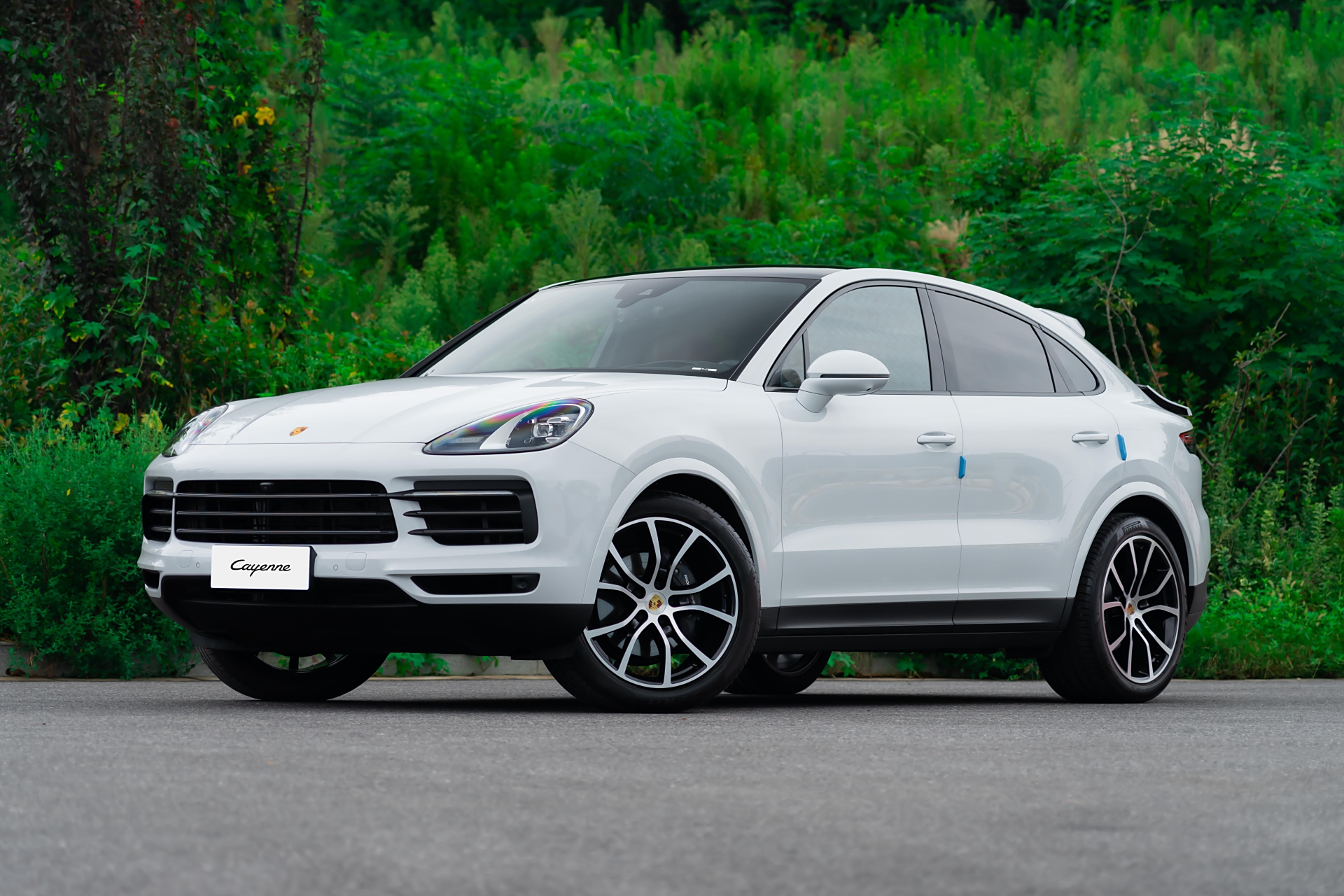 保时捷[话题]##保时捷卡宴coupe[话题]#  【车辆名称】2023款 卡宴