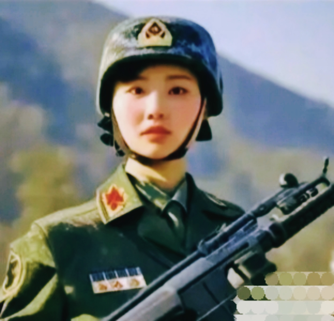 这颜值,这气势,就是那巾帼英雄,祖国有了她们的坚