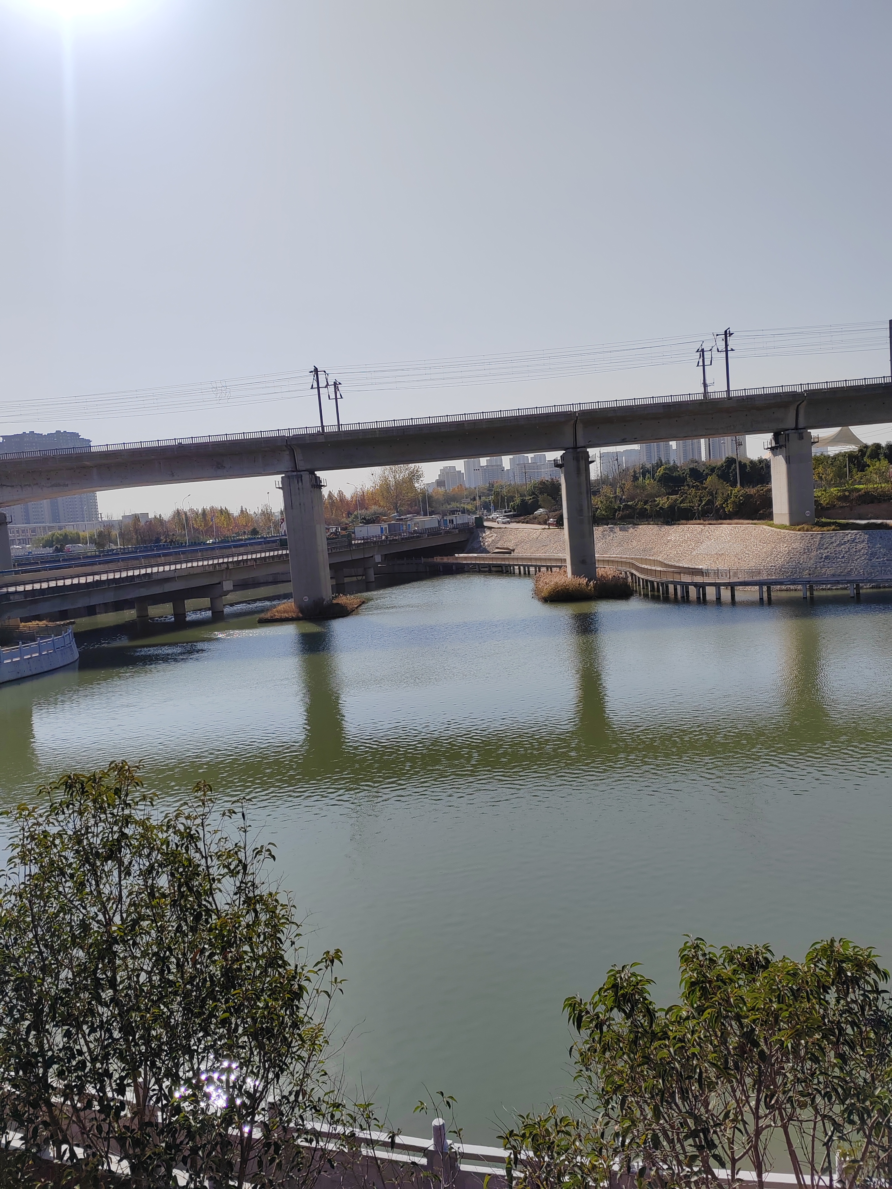 想有作为的人,不是处处寻找别人的缺点,而是不断寻找自己的不足