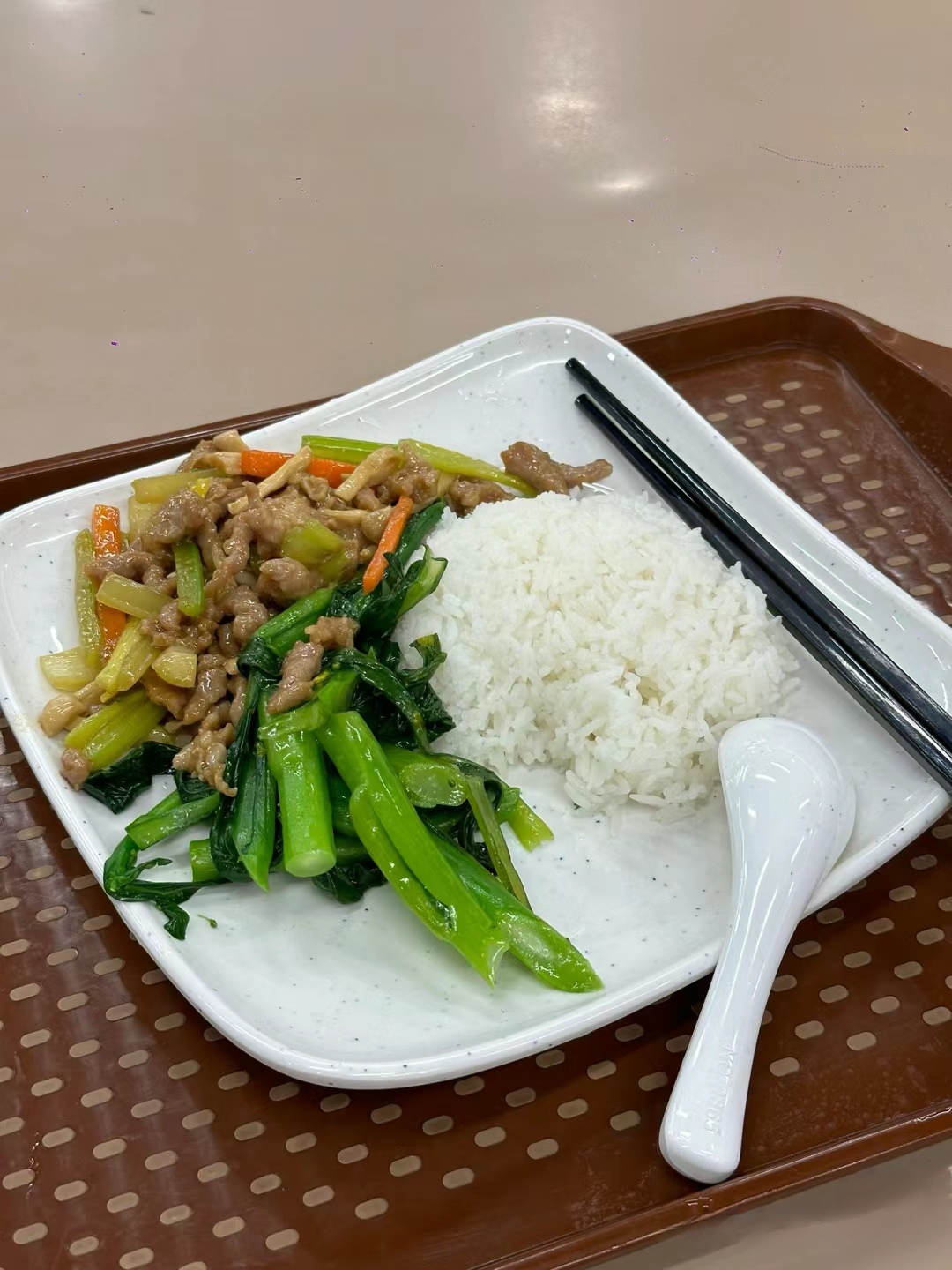 记录当下就是最好的生活# 一个快餐12块钱,饭菜都合口味,五分钟就干