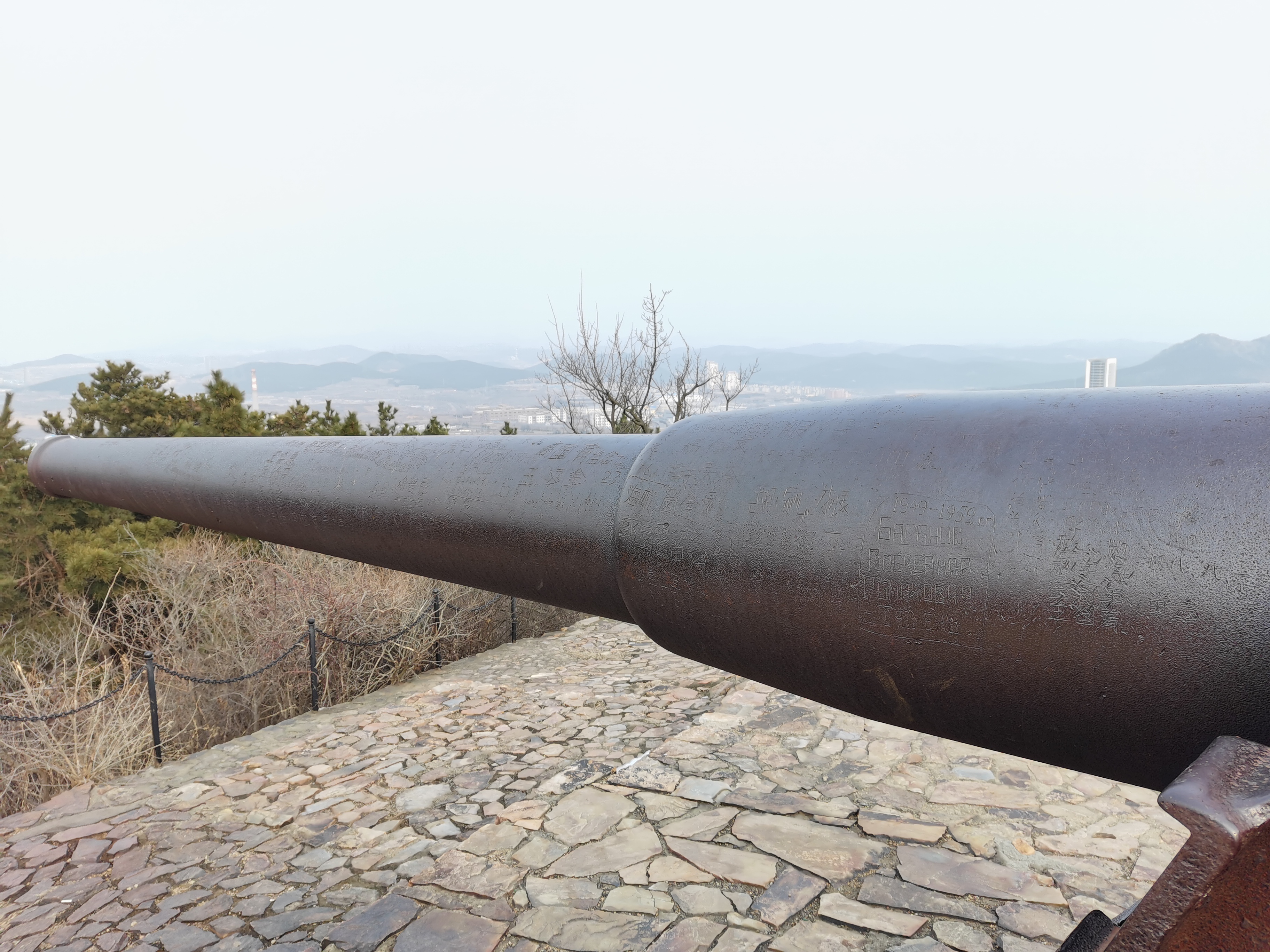 大连旅顺东鸡冠山,每一块都刻下了历史的印记