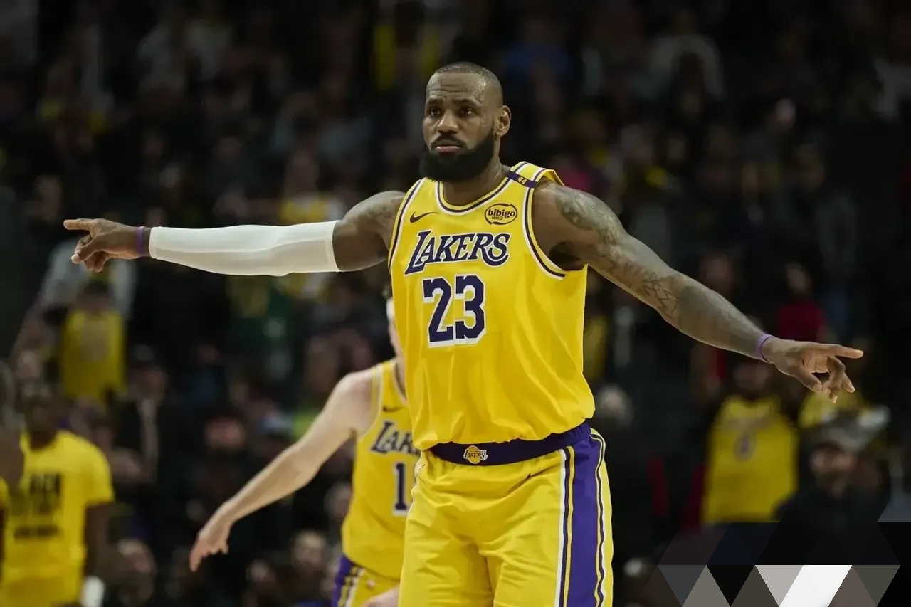 华体会在线-詹姆斯投资NBA球队，或成拉斯维加斯新老板的简单介绍