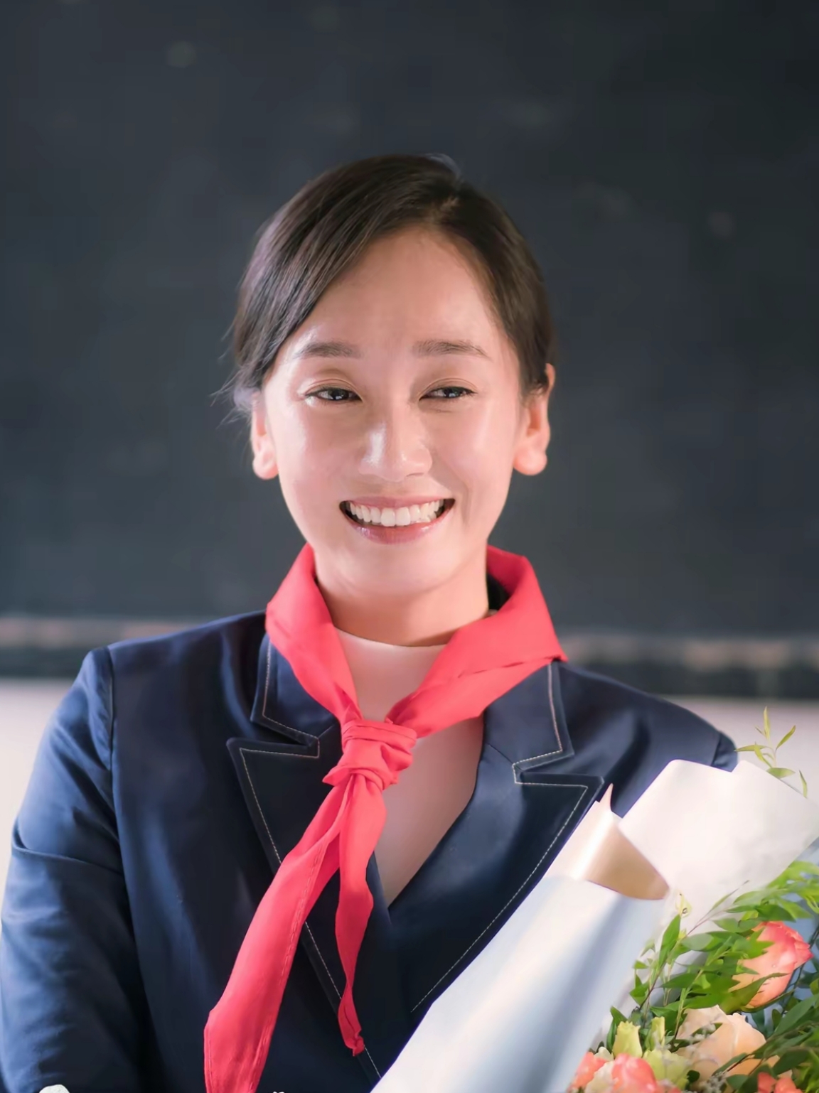 最近,董晴在《以法之名》里的表现太惊艳,好多人都觉得明年白玉兰