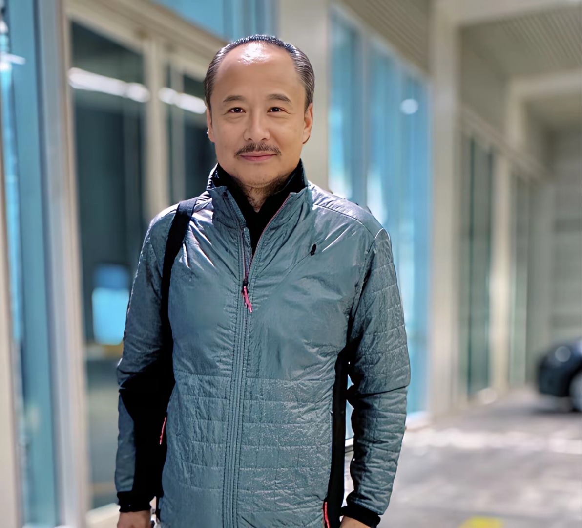 周野芒谈生活态度超洒脱!