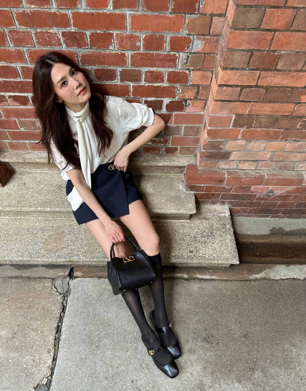 明星穿搭# #周秀娜