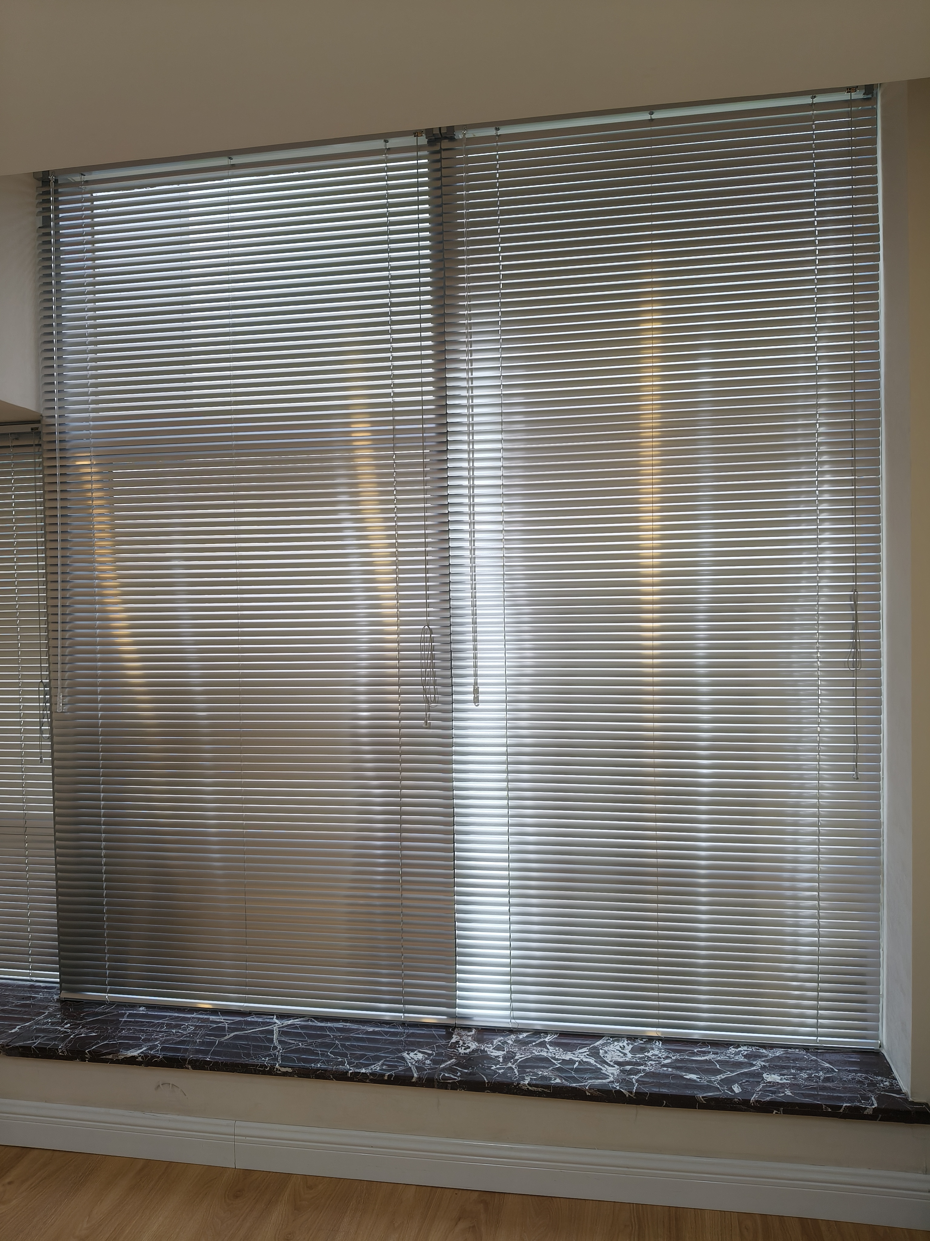 定做工程卷帘电动窗帘全遮光窗帘别墅窗帘酒店窗帘,纱帘,铝百叶帘