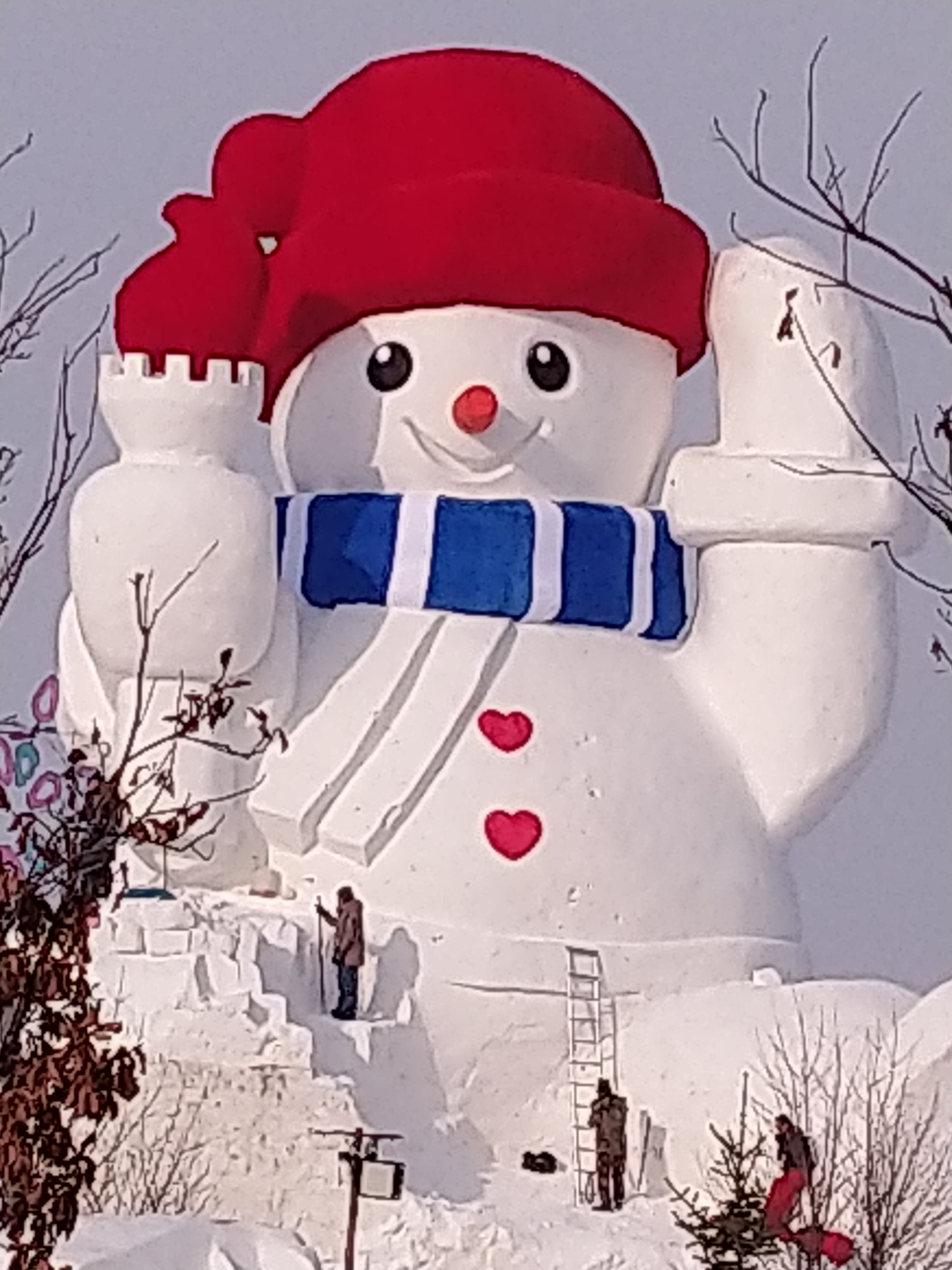 雪堆成猪的雪人图片图片