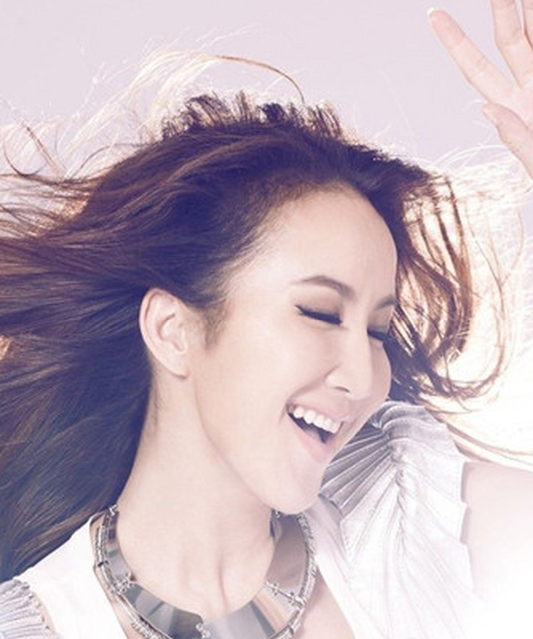 敬爱coco姐你看错人了,你的二姐李思林就是人渣,想赚取coco姐的粉丝