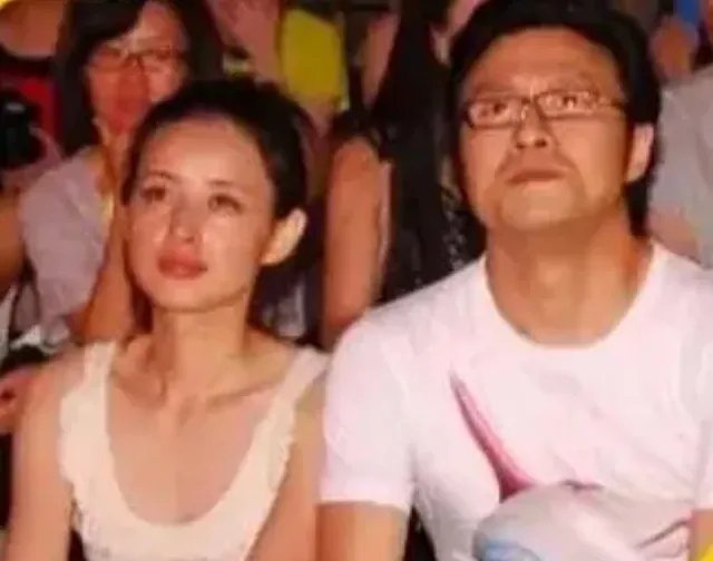 汪峰第二个老婆图片图片